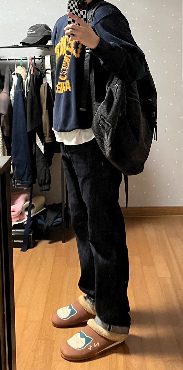 MUSINSA | MAISON MINED RIVET POCKET DENIM BACKPACK BLACK