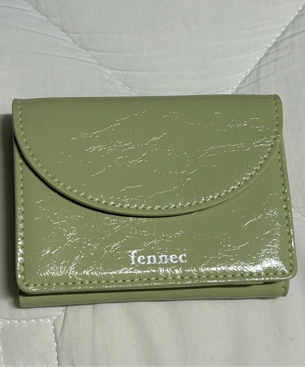 MUSINSA | fennec CRINKLE HALFMOON MINI WALLET - SAGE MINT