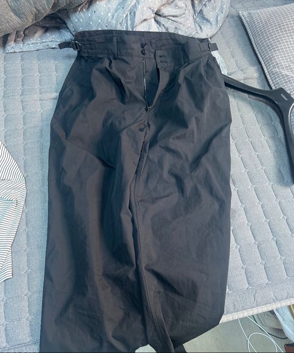 MUSINSA | ANOTHER OFFICE Santiago Officer Pants (Almost Black)