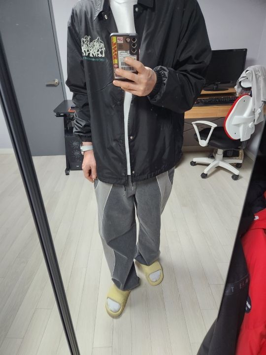 MUSINSA公式 | LMC THORNS WIZARD COACH JACKET beige