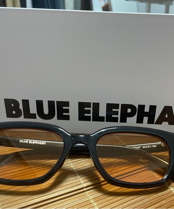 MUSINSA | BLUE ELEPHANT capella black-orange tint