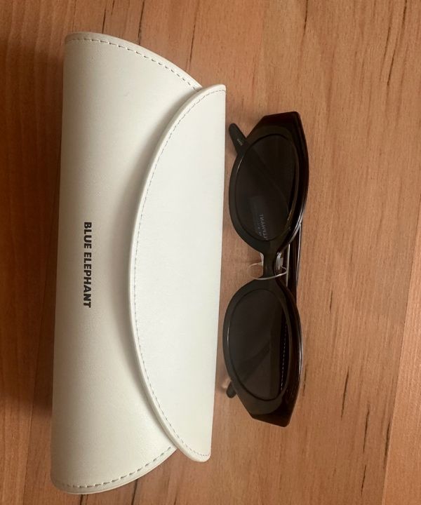 BLUE ELEPHANT サングラス　RAFFIA black BLUE ELEPHANT Raffia Sunglasses Black – HYPNOTISE