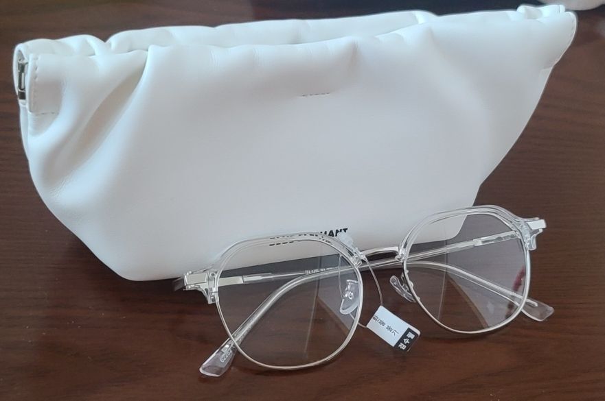CREA crystal◆BLUE ELEPHANT◆共用眼鏡 CREA crystal◇BLUE ELEPHANT◇共用眼鏡 (BLUE ELEPHANT/メガネ