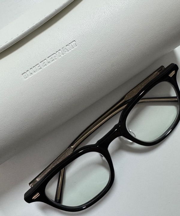 BLUE ELEPHANT ■ LATW メガネ MUSINSA公式 | BLUE ELEPHANT LATW black