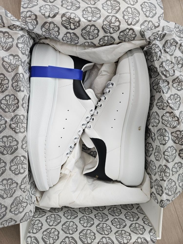 MUSINSA公式 | ALEXANDER McQUEEN オーバーサイズスニーカー