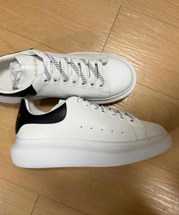 MUSINSA公式 | ALEXANDER McQUEEN オーバーサイズスニーカー