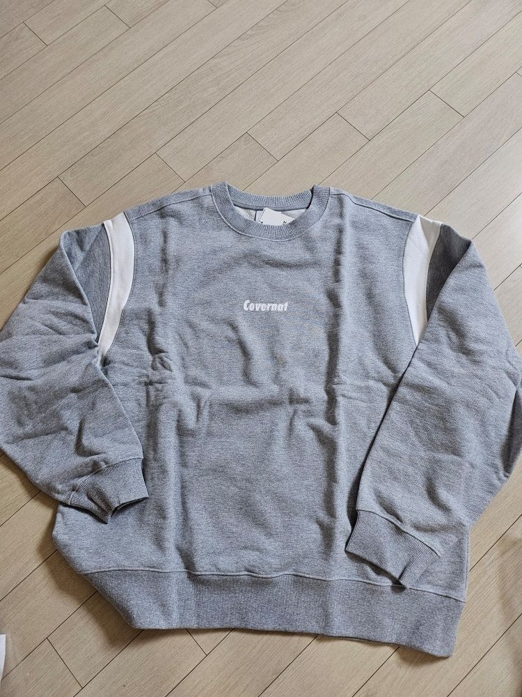 スウェット・トレーナー COVERNAT Comfort Logo Varsity Man to Man Melange Grey MUSINSA公式 | COVERNAT Comfort Logo Varsity Sweatshirt