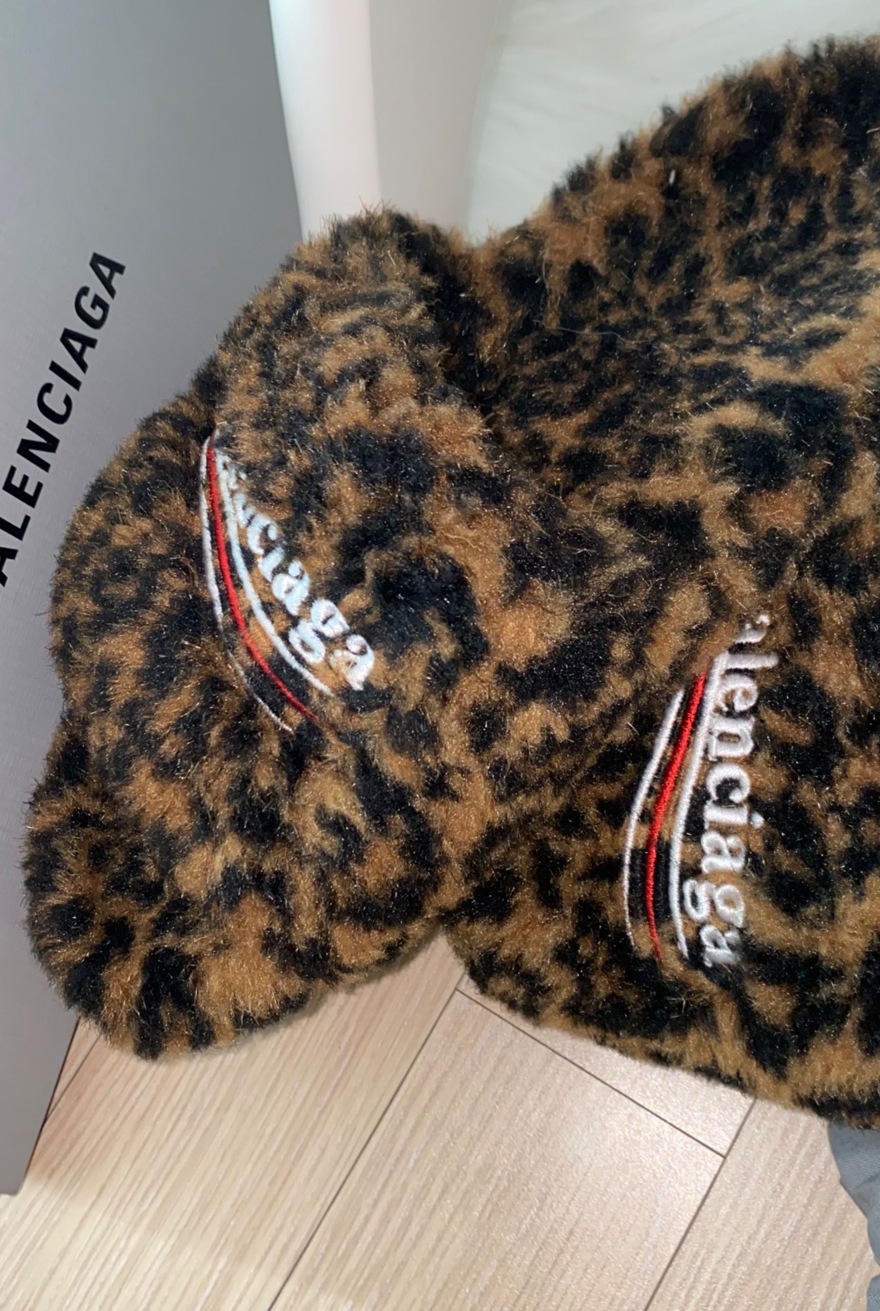 MUSINSA公式 | BALENCIAGA Furry Slide Sandals - Leopard