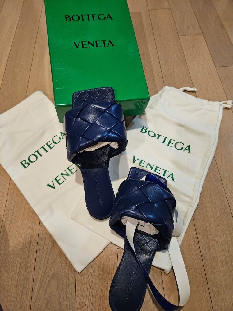 サンダル・ミュール Bottega Veneta Lido Flat Sandal Pink MUSINSA | BOTTEGA VENETA Lido Flat Sandals - Pink