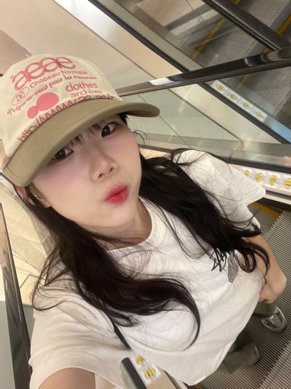AEAE★韓国★人気★男女兼用★WEB LOGO MESH CAP [OLIVE/BEIGE] MUSINSA | AEAE WEB LOGO MESH CAP [OLIVE/BEIGE]
