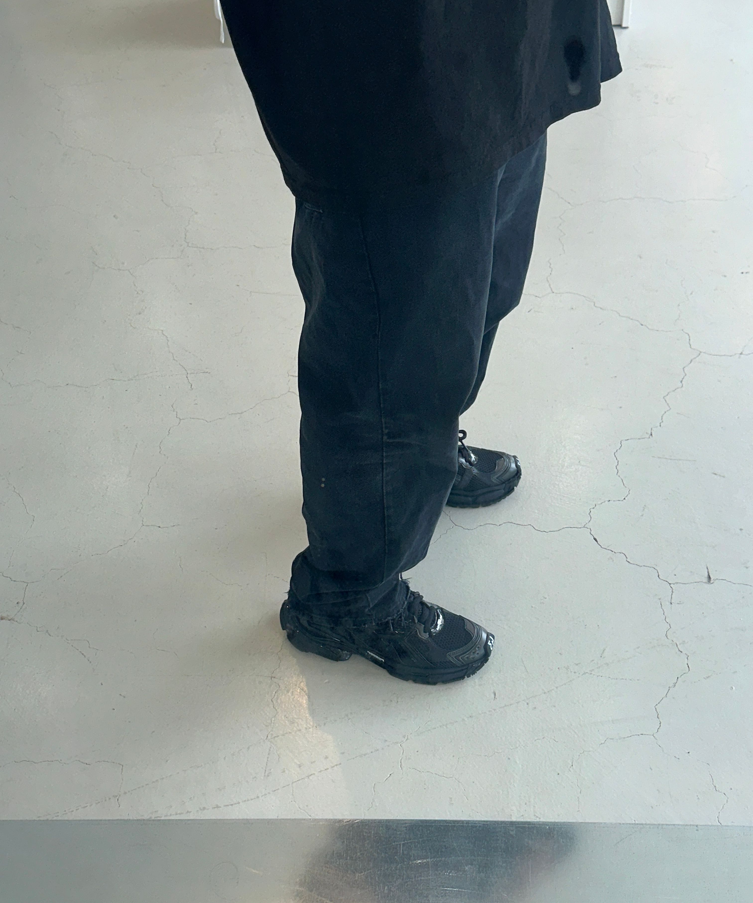 MUSINSA公式 | BALENCIAGA Mesh Runner Sneakers - Black