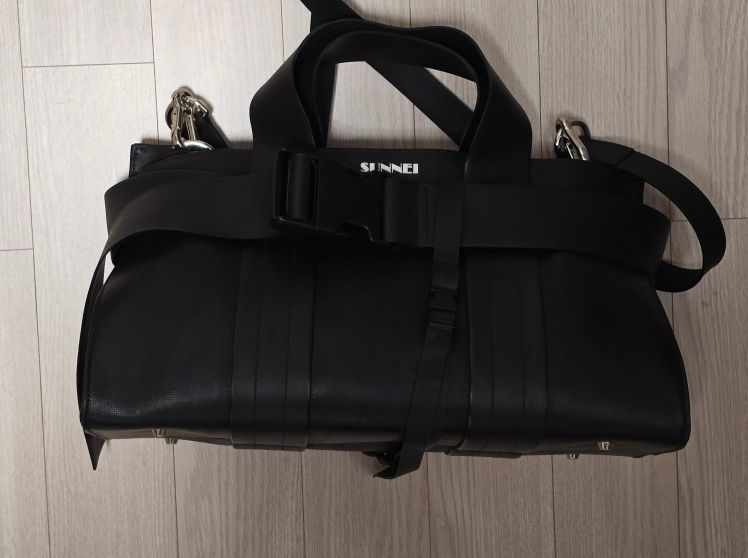 SUNNEI｜CROSSBAGS (PARALLELEPIPEDO (CACCXBAG018 CAN003 0 SUNNEI Parallelepipedo Messenger Small Bag – VIBE TWLV