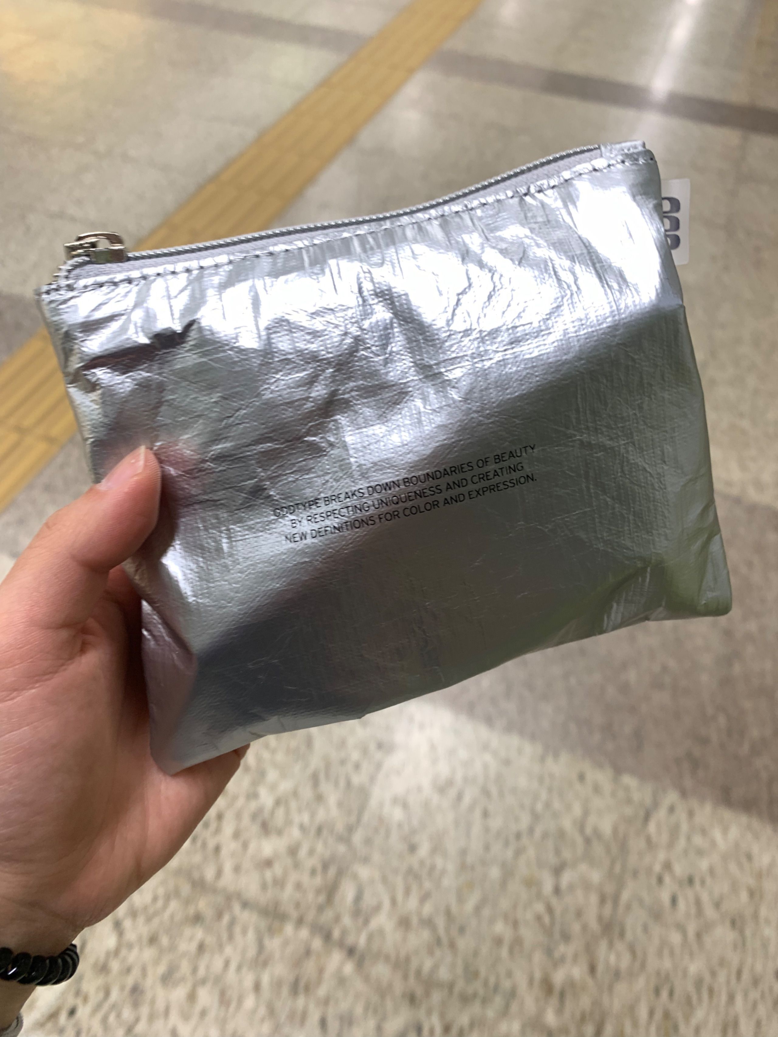 ミチ MUSINSA公式 | ODDTYPE Mirror Pouch [Silver]