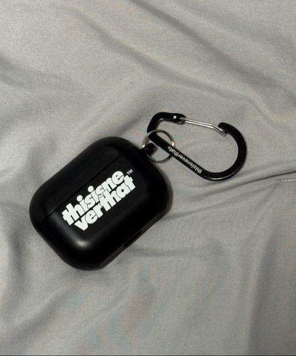 MUSINSA公式 | thisisneverthat OL-Logo AirPods Pro 1 Case Black
