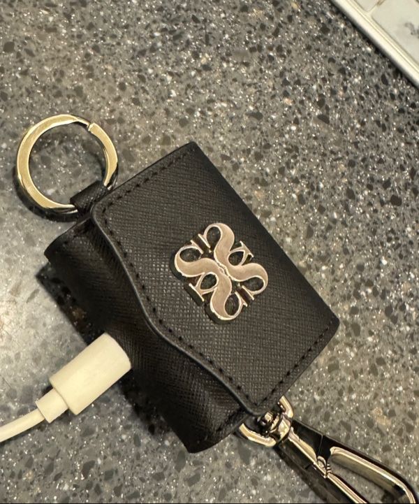 MUSINSA公式 | SATUR セッターキーリングレザーエアポットケースメット