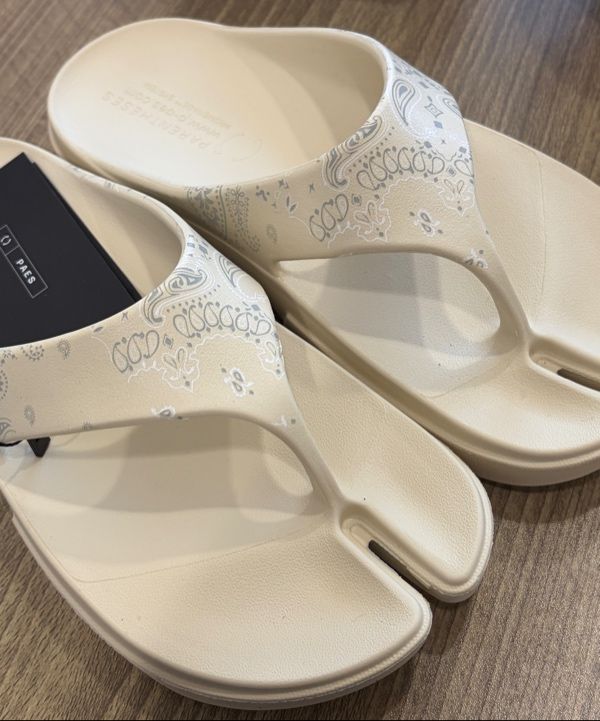 MUSINSA | PAES Flipflop 01 / Cream