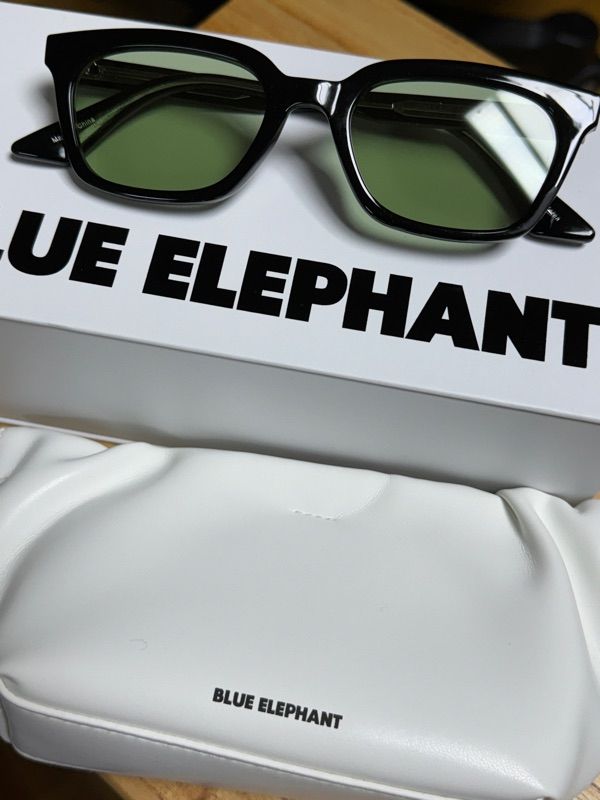 小物 BLUEELEPHANT CALLA-S black-green tint Designer fashion, Seoul-fully created | W Concept