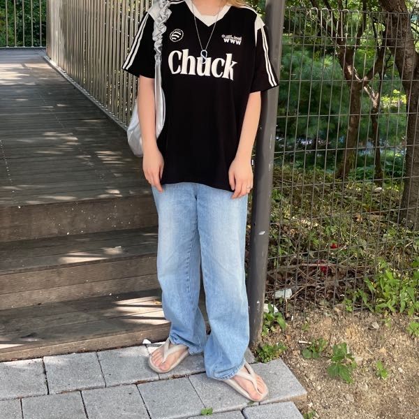 ★韓国の人気★【CHUCK】★Uniform V-Neck T-Shir.t★関税込★ MUSINSA公式 | CHUCK Uniform V-neck Short Sleeve T-shirt (White)