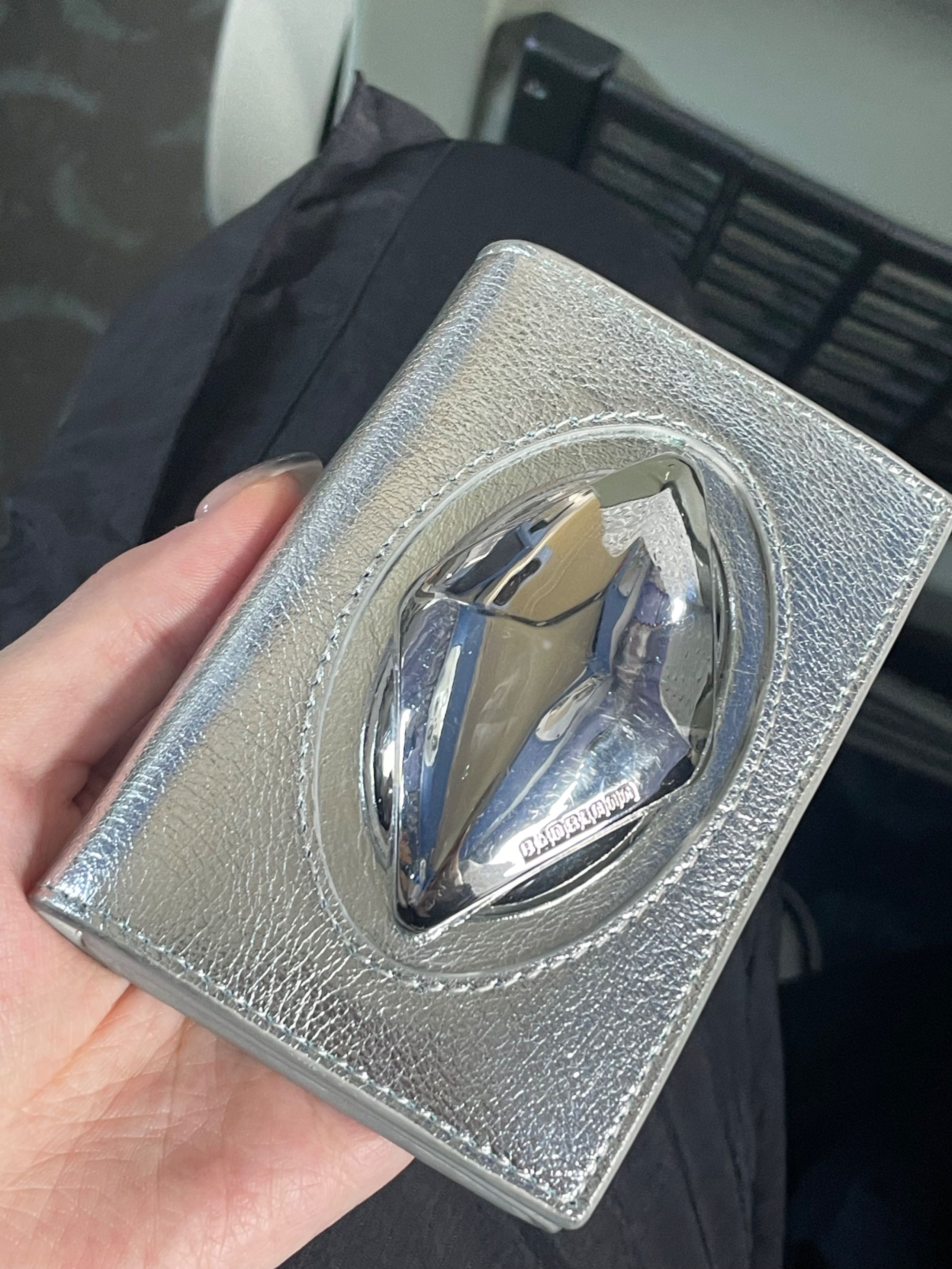 MUSINSA | BADBLOOD Ellipse Symbol Chain Wallet - Silver