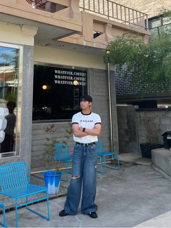 MUSINSA公式 | AAKAM Distressed Denim Pants (Blue)