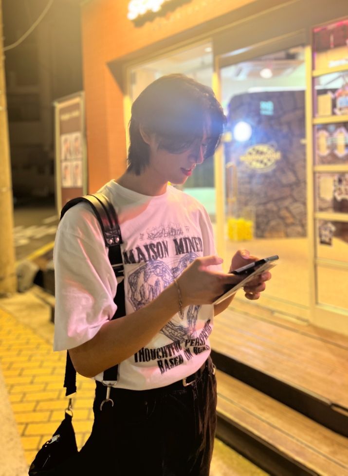 【MAISON MINED】24FW★ DOODLE HEART STRIPE HALF T MUSINSA | MAISON MINED DOODLE HEART HALF T WHITE GRAYISH BLUE