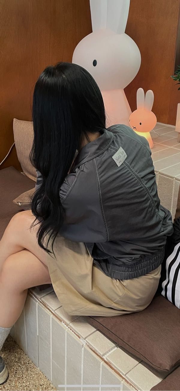 アウターその他 [MATINKIM]curvy crop bomber jumper in beige MUSINSA | MATIN KIM CURVY CROP BOMBER JUMPER IN BEIGE