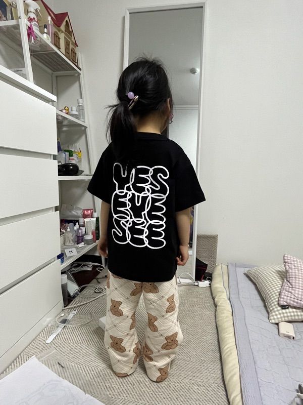 MUSINSA公式 | YESEYESEE C-Logo Kids Tee Black