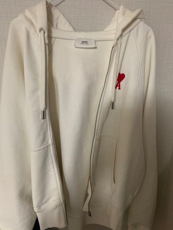 MUSINSA | AMI Men's Small Heart Logo Raglan Zip-up Hoodie - White