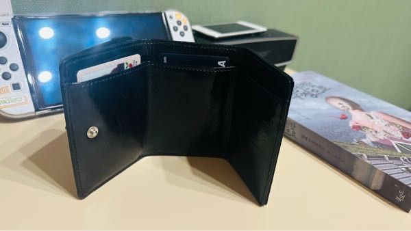 MUSINSA | fennec CRINKLE TRIANGLE TRIPLE WALLET - BLACK