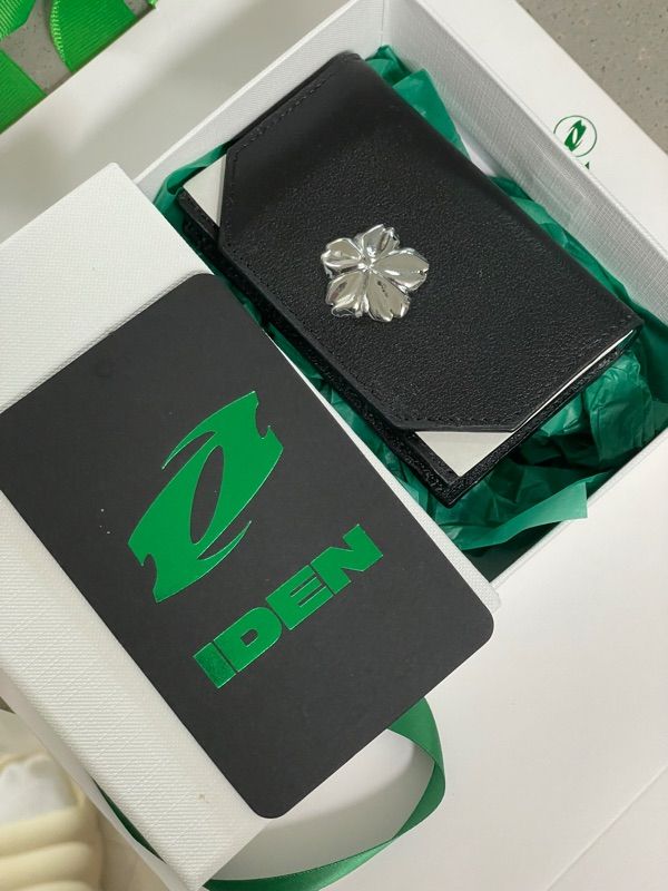 【THE IDENTITY PROJECT】本革 Boutonniere card wallet・Unisex MUSINSA | THE IDENTITY PROJECT Boutonniere card wallet