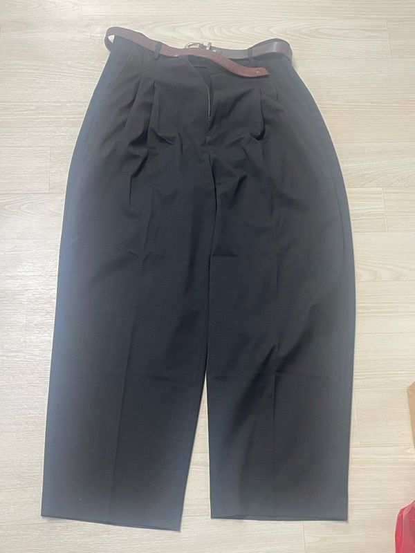 【nana】Front pin tuck Half pants Front pin tuck Half pants – L'AUBE BLANC