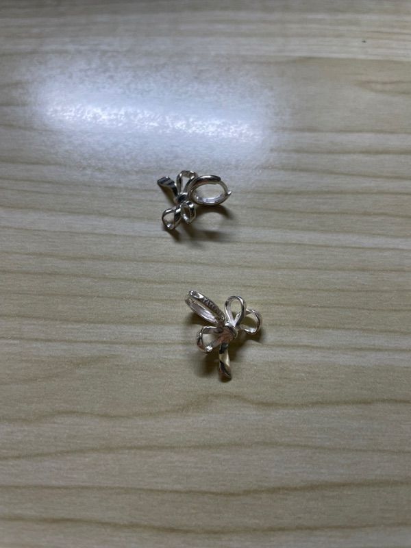 イヤリング TATIANA Silver 925 Sweet Ribbon Hoop Earrings EC3028 MUSINSA | TATIANA (Silver 925) Sweet Ribbon Hoop Earrings EC3028