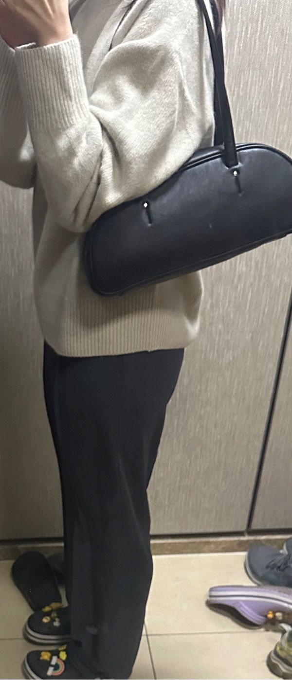 MUSINSA | SOMEWHEREBUTTER baguette bag - sand beige