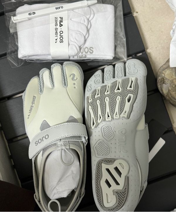 【OJOS×FILA】EZ SLIDE 2 IMG_6441.jpg?v=1718693956&
