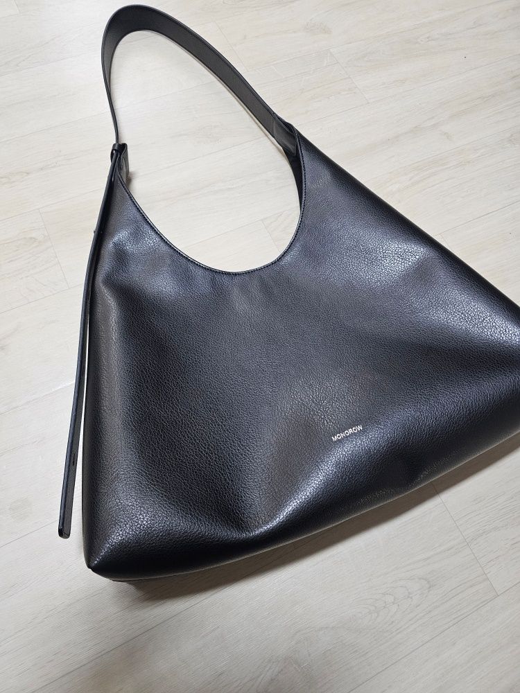 MUSINSA公式 | MONOROW ANGLE BAG BLACK