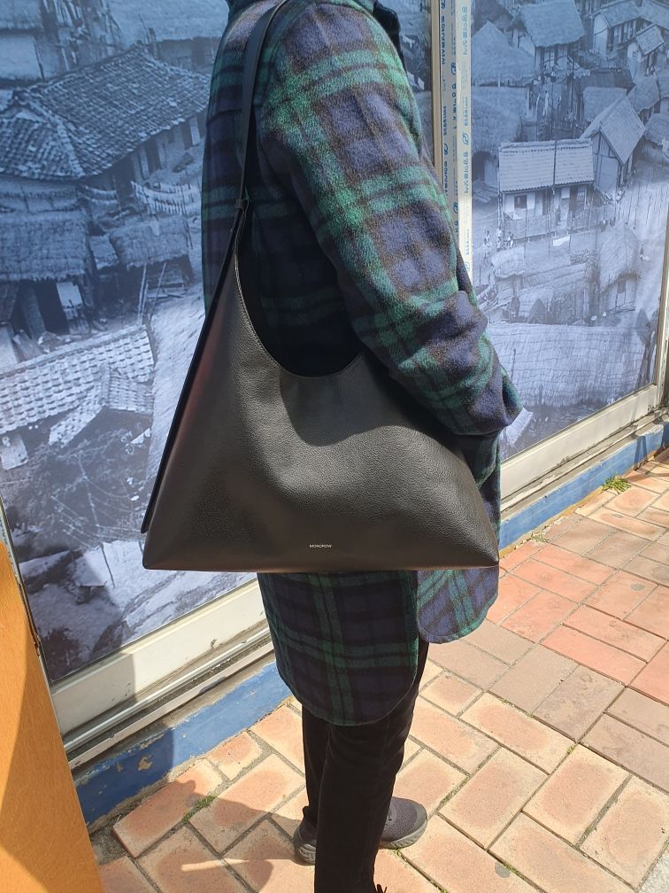 【MONOROW♥] ANGLE BACK CAMEL MUSINSA | MONOROW Angle back camel