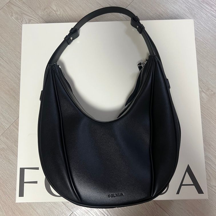 MUSINSA公式 | FOLNUA OVAL BAG - PLAIN [2COLOR]