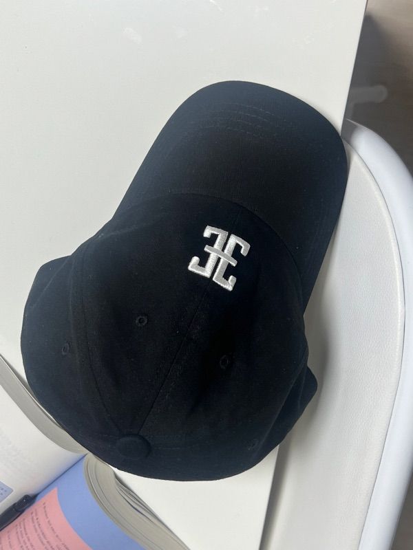 MUSINSA公式 | FOLNUA CLASSIC LOGO BALL CAP [5COLOR]