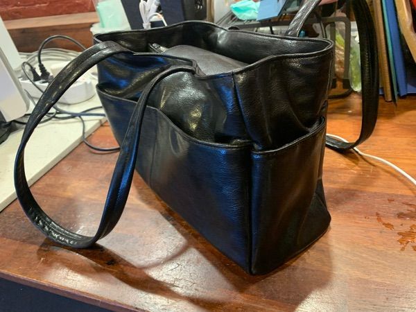 MUSINSA公式 | MCLANEE loop shoulder bag