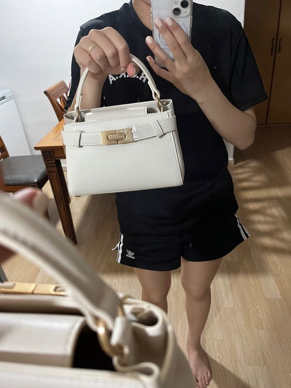 【SAINT SCOTT】韓国人気★ Rosa Mini Tote Bag SAINT SCOTT】韓国人気☆ Rosa Mini Tote Bag