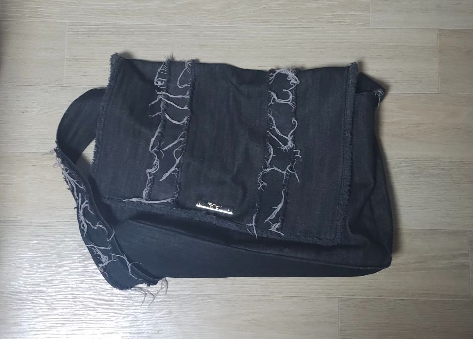 ●Fallett● Grunge cross big bag indigo FA2303BG08BL MUSINSA | FALLETT Grunge Cross Big Bag Black