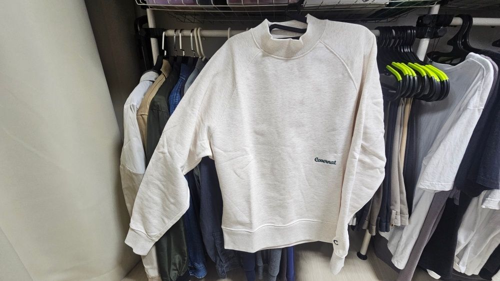 スウェット・トレーナー COVERNAT Mockneck semi over raglan man to man oatmeal MUSINSA | COVERNAT Mock Neck Semi Over Raglan Sweatshirt Oatmeal