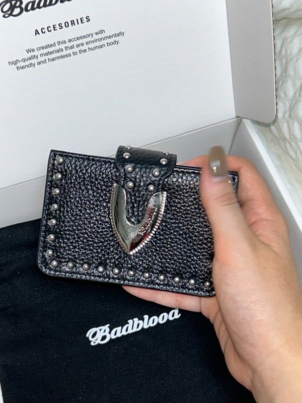 MUSINSA公式 | BADBLOOD Western Buckle Accordion Card Holder