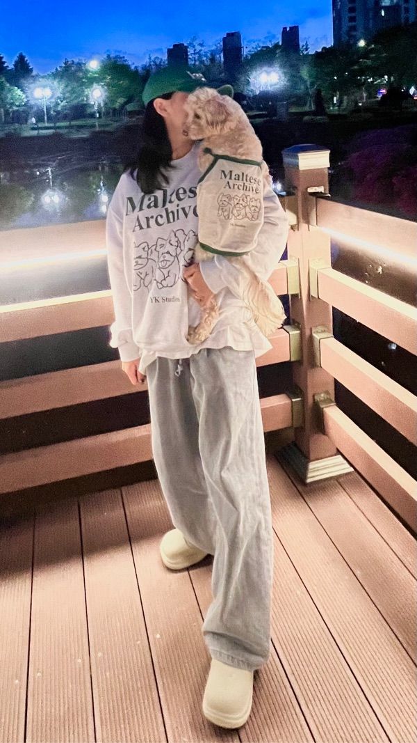 MUSINSA | WAI KEI Maltese Archive Line Graphic Sweatshirt White