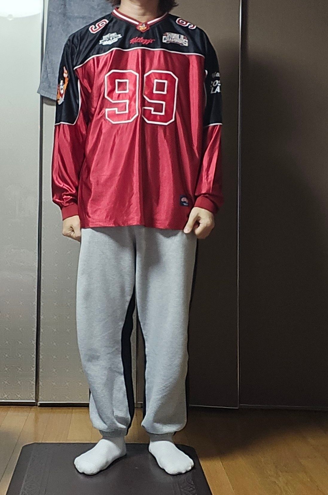 MUSINSA | WKNDRS KELLOGGS FOOTBALL JERSEY (BURGUNDY)