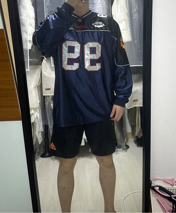 ヒョンジン着用 WKNDRS KELLOGG'S FOOTBALL JERSEY MUSINSA | WKNDRS KELLOGGS FOOTBALL JERSEY (BURGUNDY)