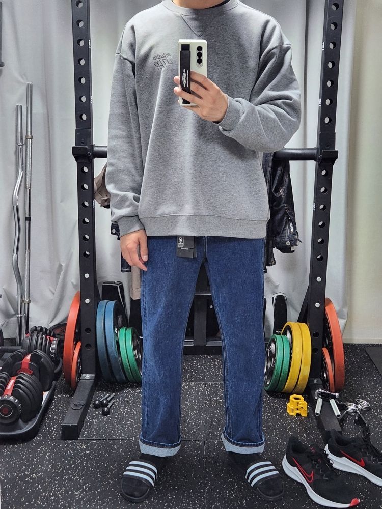 MUSINSA | MUSINSA STANDARD Straight Denim Pants [Medium Indigo]