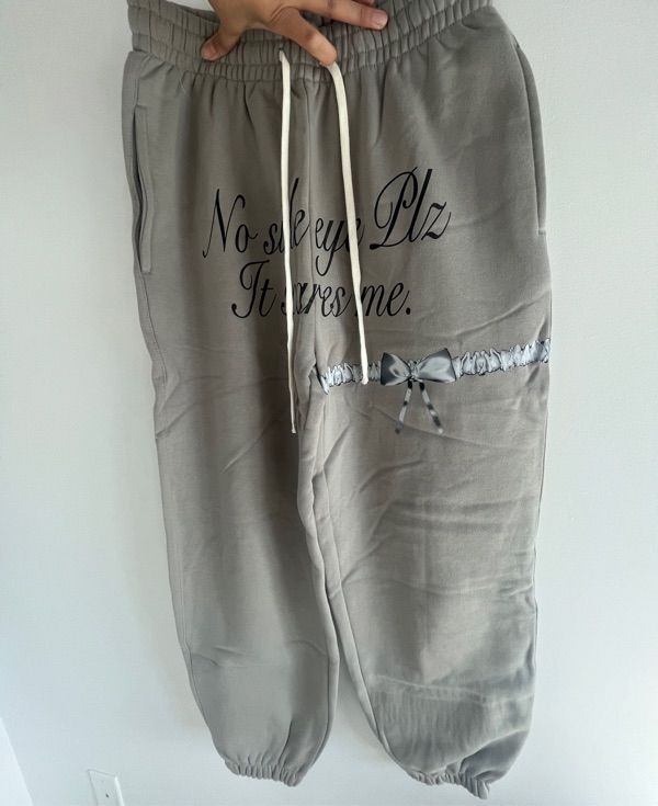MUSINSA | SCULPTOR Wedding Garter Belt Jogger Pants Gray