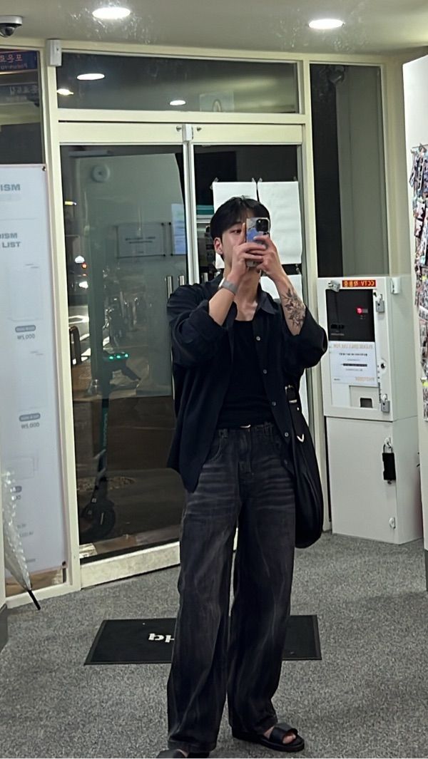 MUSINSA | MIMTHEWARDROBE Lato Western Belted Crossbody Bag