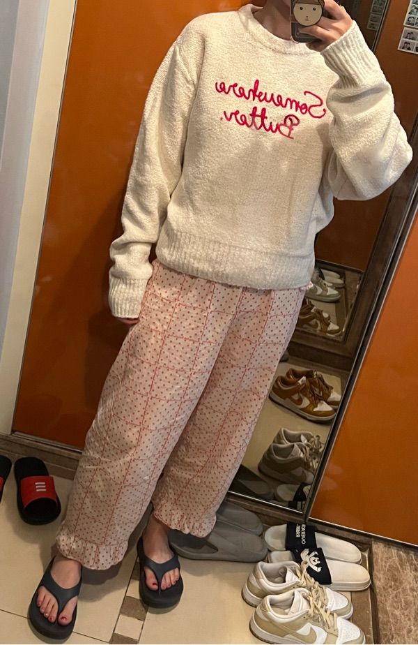 【IONSEOUL】Butter Lettering Knit (3color) 4JH521 Lightweight Cashmere – IN/ONE